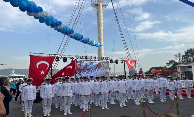 Okulumuz Ziya Kalkavan Mesleki ve Teknik Anadolu Lisesi 2023-2024 mezuniyet törenine ODEMED Yönetimi olarak katılım sağladık.